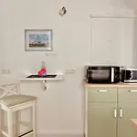 Kuestenliebe Von Ostseeahoi * Lubeck